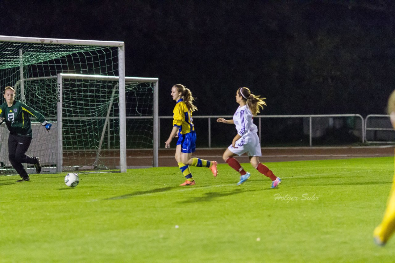 Bild 166 - B-Juniorinnen SV Henstedt-Ulzburg - Holstein Kiel : Ergebnis: 0:12